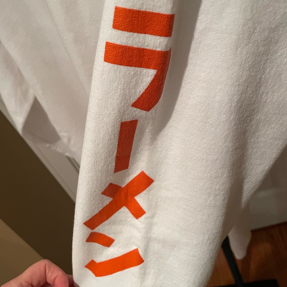 Threadless White Hoodie - Picture 6 of 8